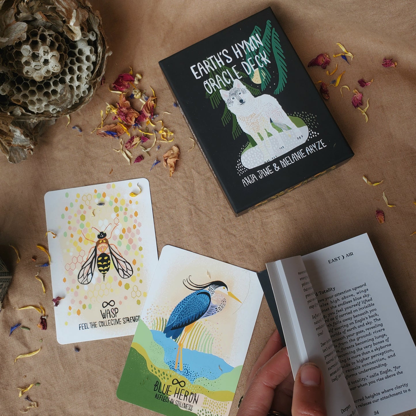 Earth's Hymn Oracle Deck- R