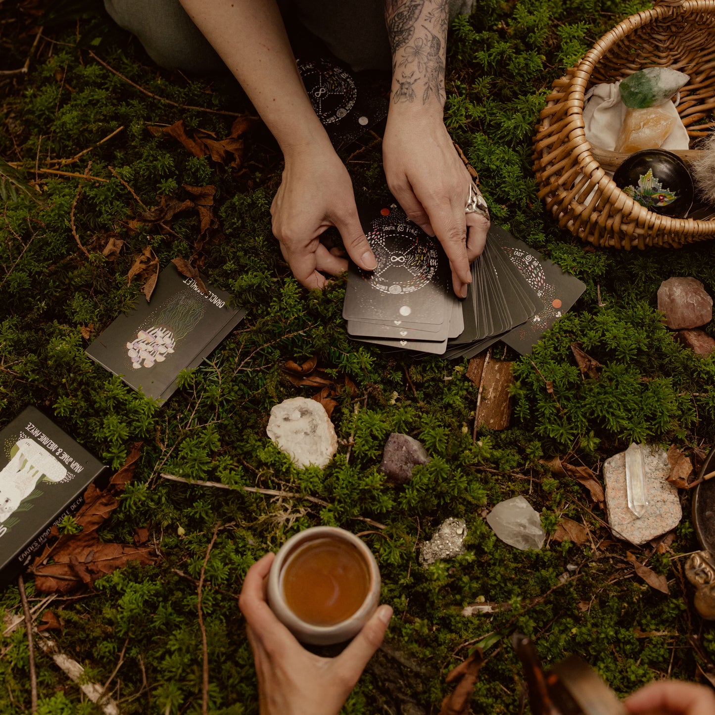 Earth's Hymn Oracle Deck