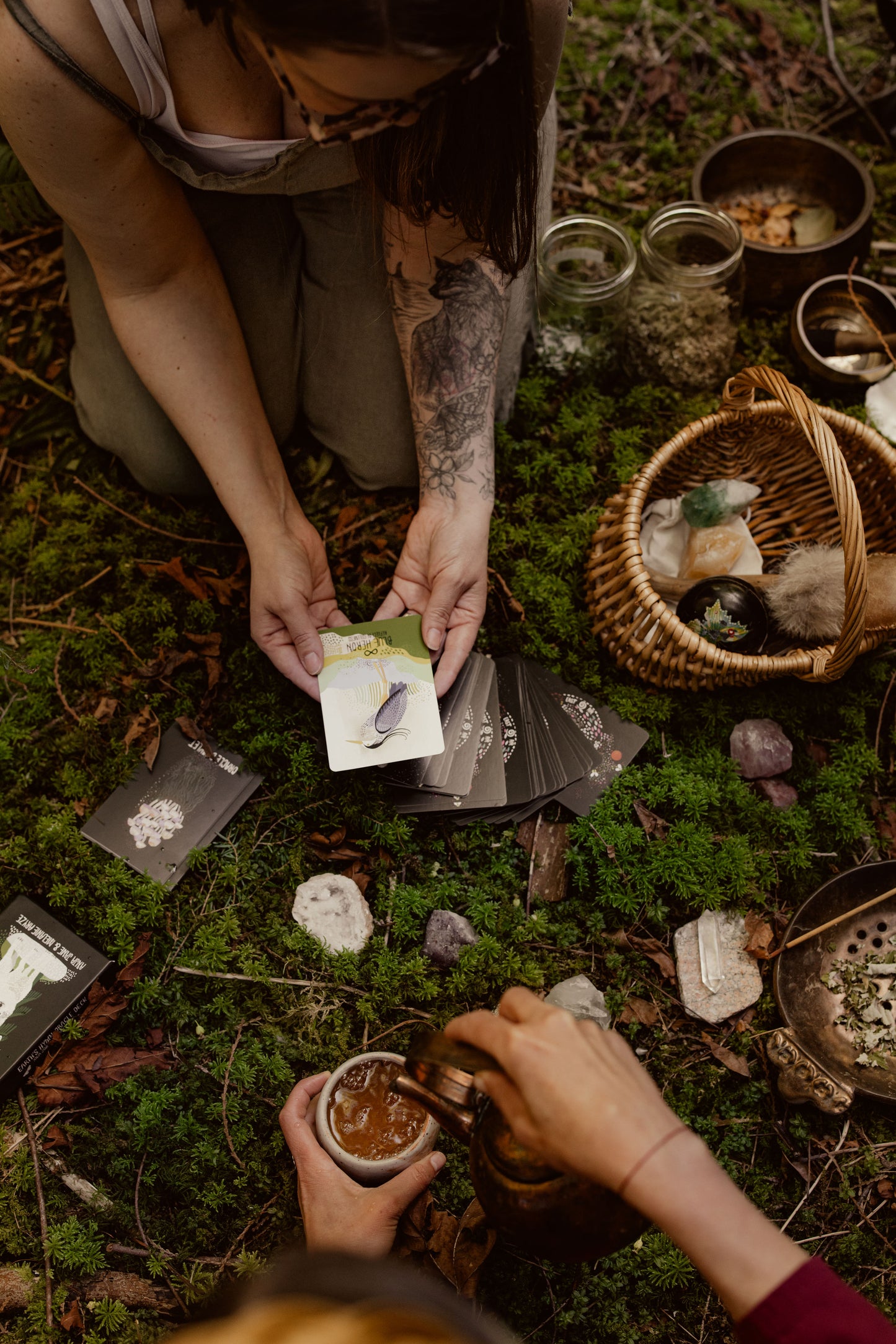 Earth's Hymn Oracle Deck